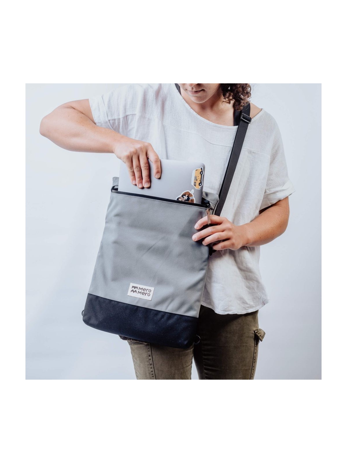 MeroMero - Meije Multifunctional Bag Stone Grey