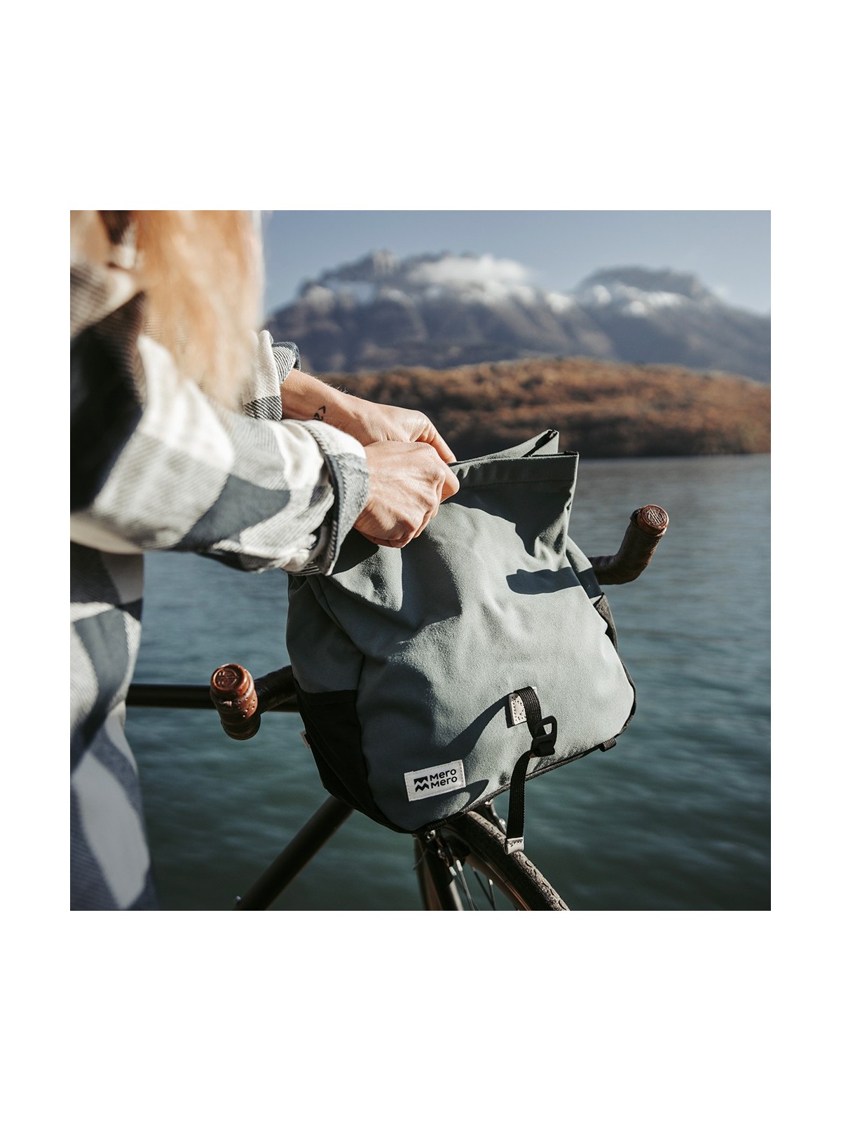 MeroMero - Piha Fanny Pack and Front Bike Saddle Bag 2-in-1 Stone Grey